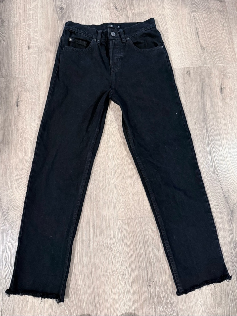 Obey Women’s Black Slim Straight Jeans EUC
